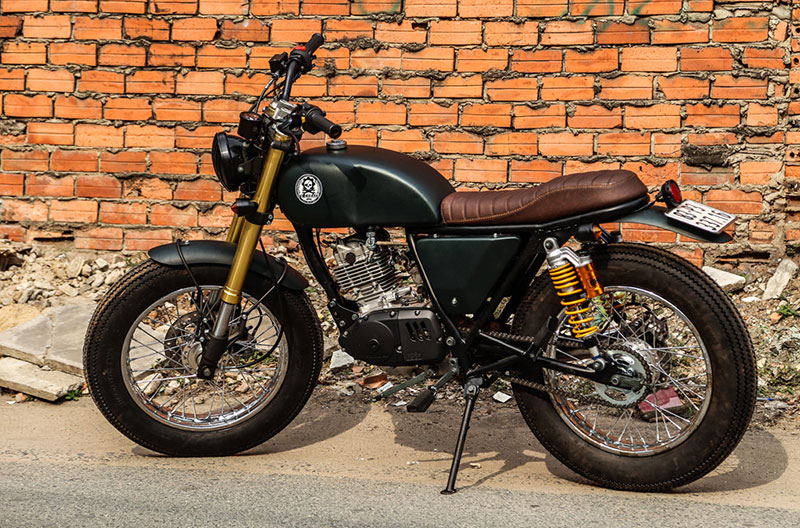 Suzuki GN125 độ phong cách tracker của biker Sóc Trăng